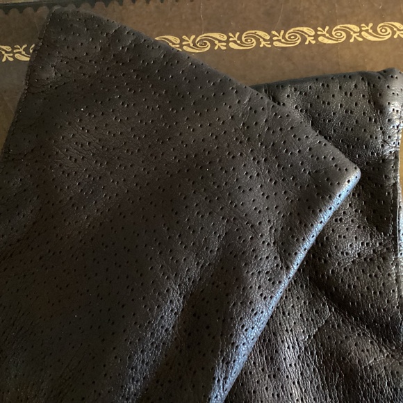 Vintage Women’s Dark Brown Gloves 100% Leather Size 7 Wool Lining Made in Italy - Picture 3 of 9